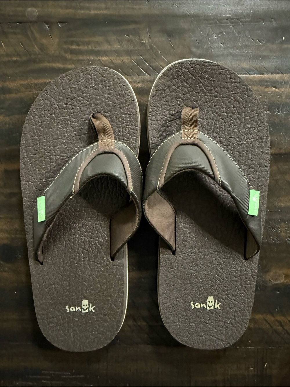Sanuk Root Beer Cozy Flip Flops Kids Size 2-3 Youth Thong Sandals Faux Leather